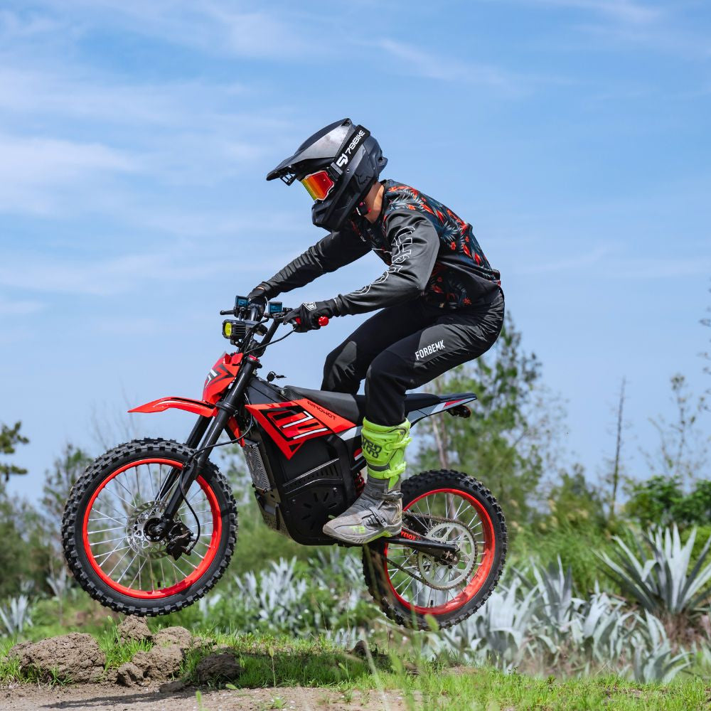 ainohot velox dirt bike riding blur banner 2