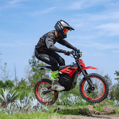 ainohot velox dirt bike riding blur banner 2